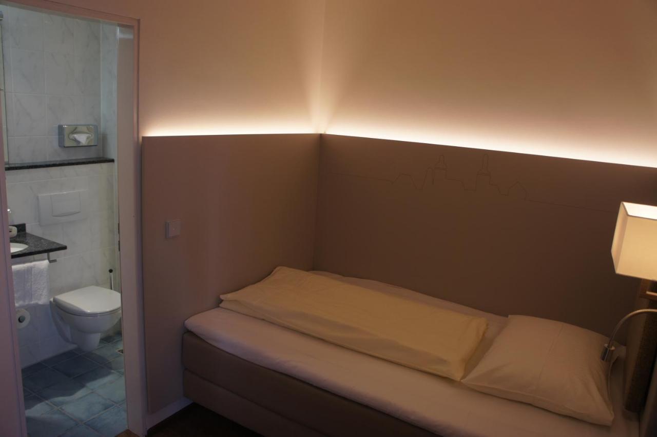 Classic Single Room,1031378707:JPEG