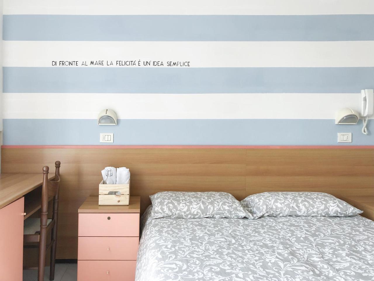 Standard Triple Room,757098688:JPEG