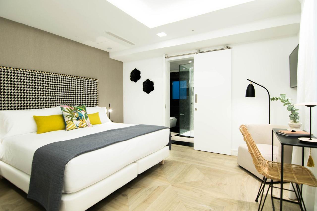 Interior Double Room