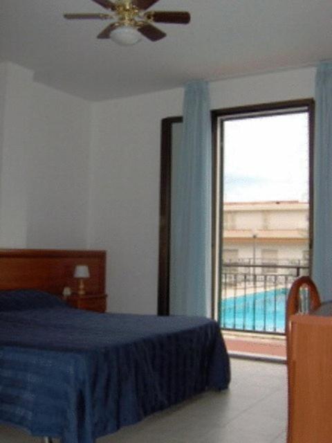 Quadruple Room with Air Conditioning,7625648:JPEG