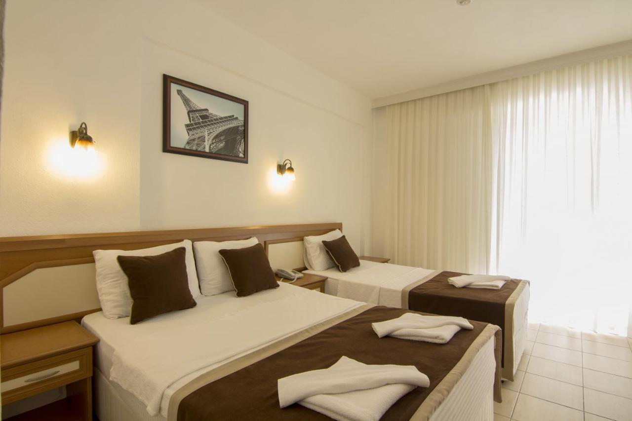 Triple Room,761108879:JPEG