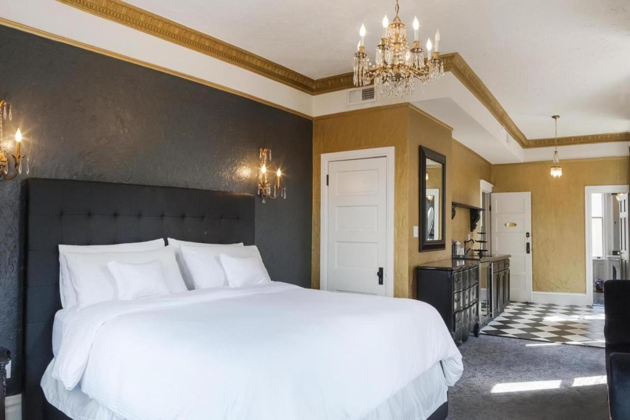 Superior King Suite Balcony