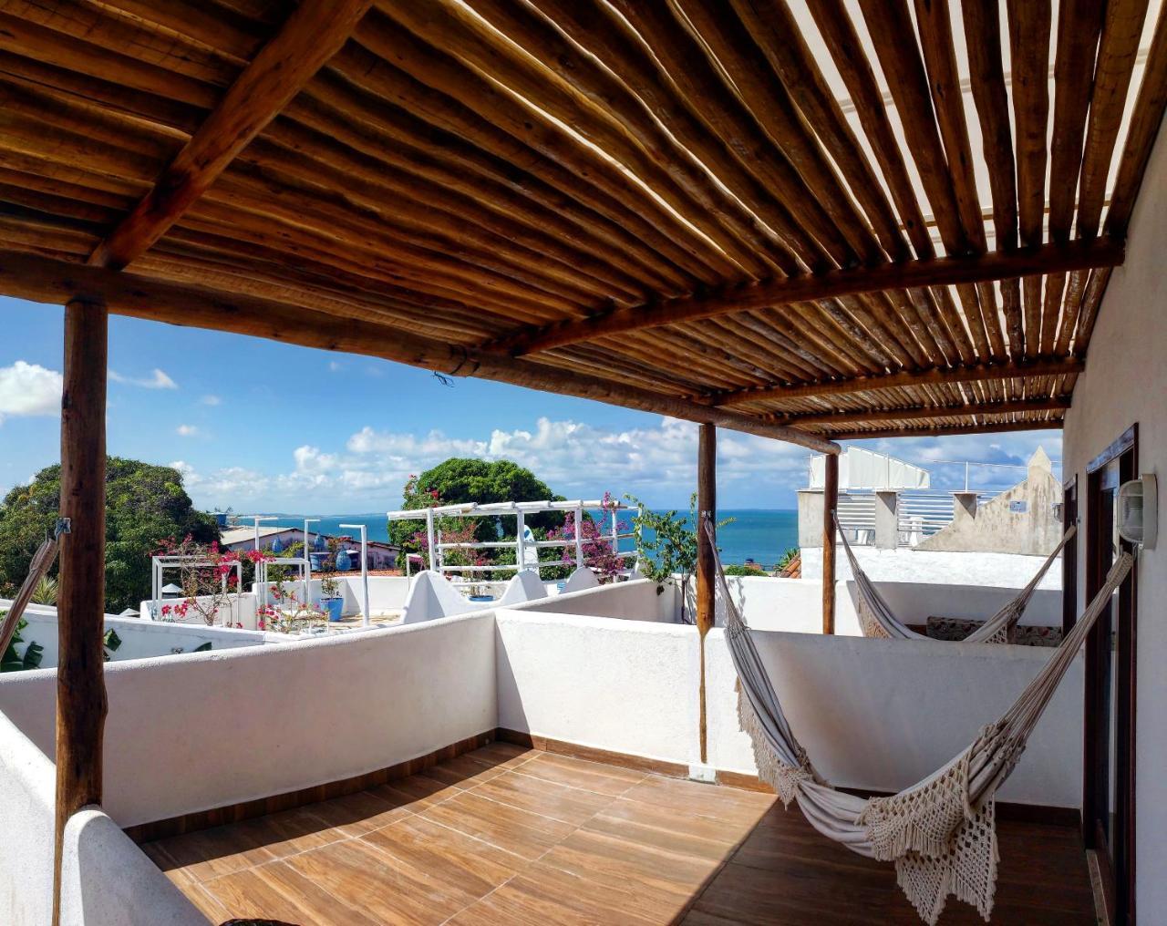 Quarto Duplo Deluxe com Varanda e Vista do Mar