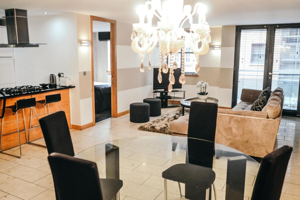 Superior 1 Bedroom Apartment