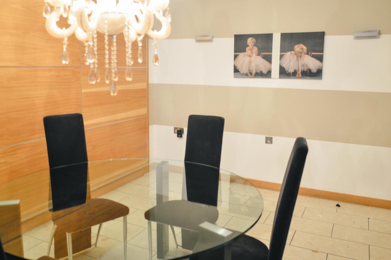 Superior 1 Bedroom Apartment