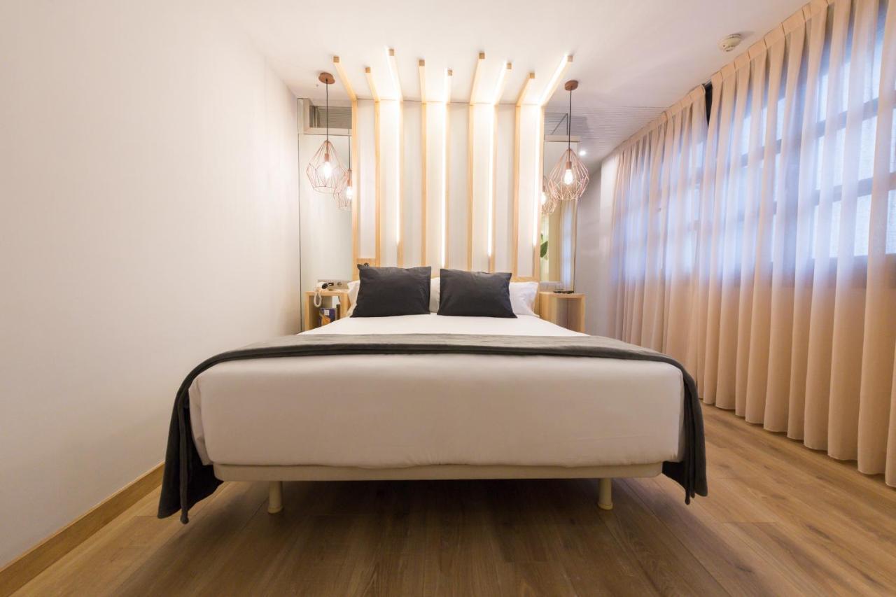 Double or Twin Room,761636989:JPEG