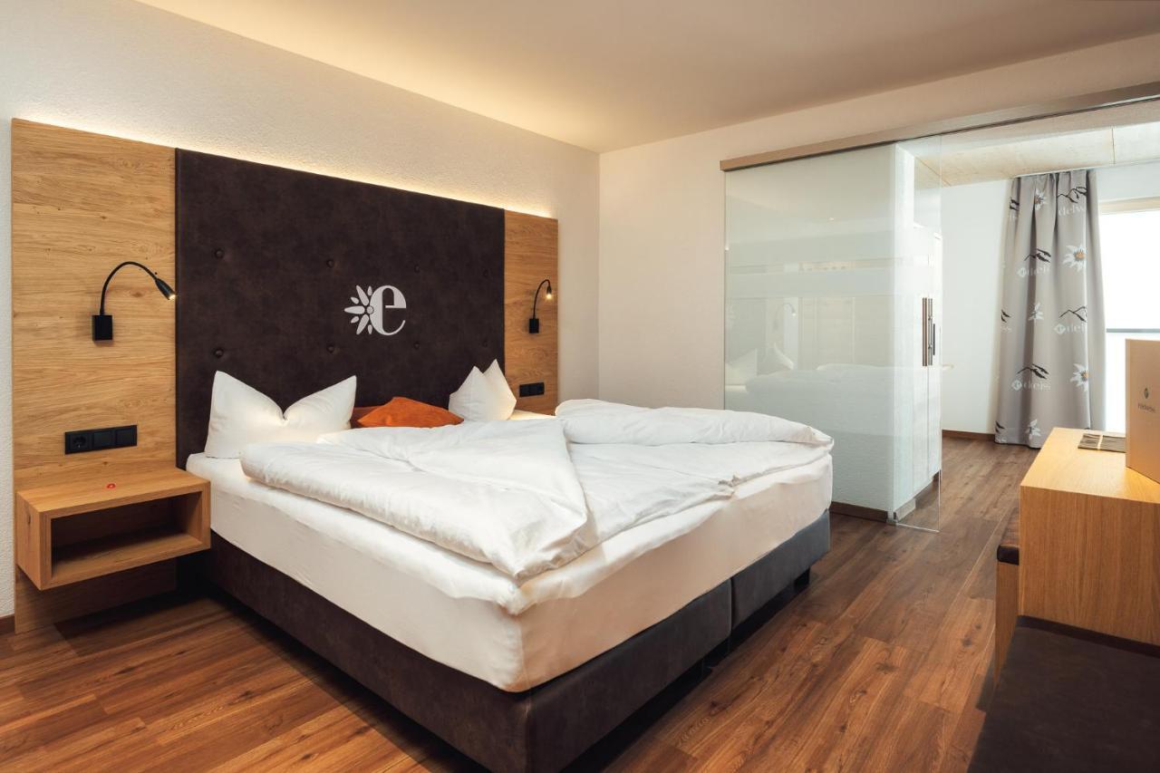 Family Suite,1366017203:JPEG