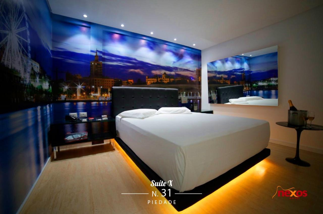 Double Room Without,762108877:JPEG