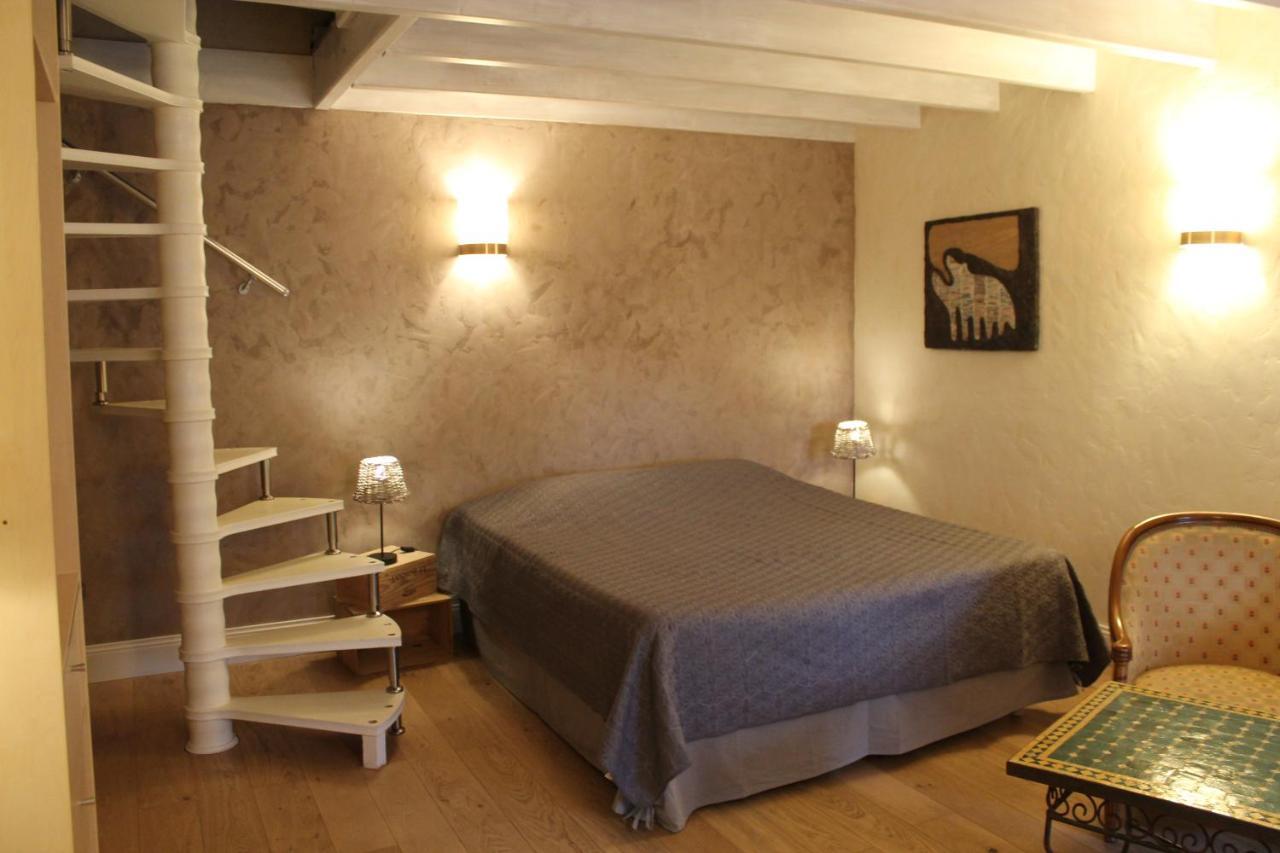 Two-Bedroom Apartment,762172495:JPEG