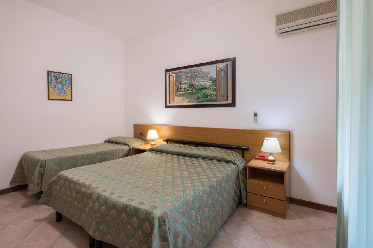 Triple Room,762177778:JPEG