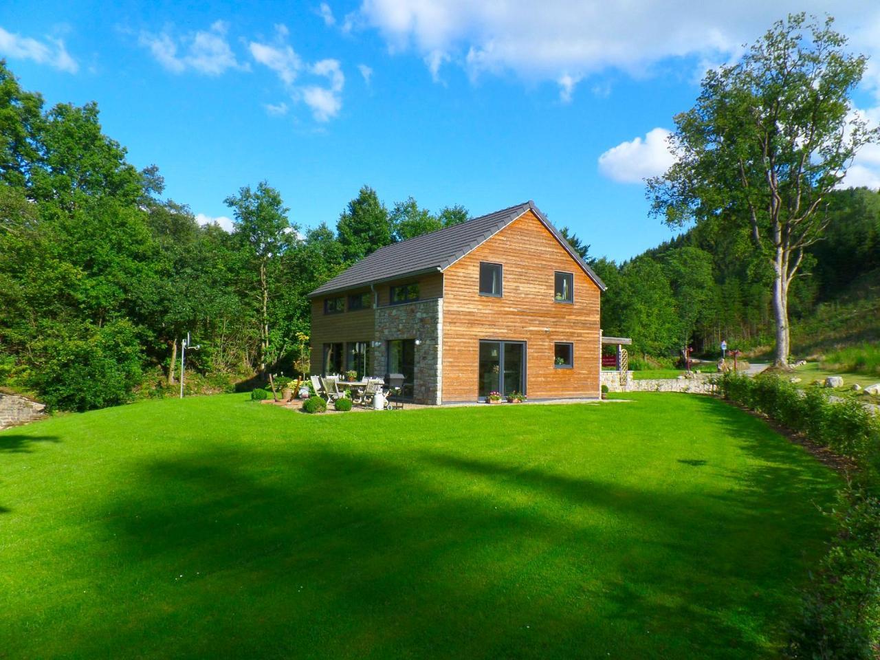 Four-Bedroom Villa,762376558:JPEG