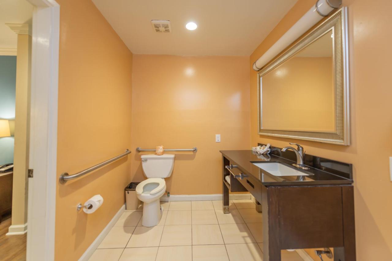 Queen Room Disability Access