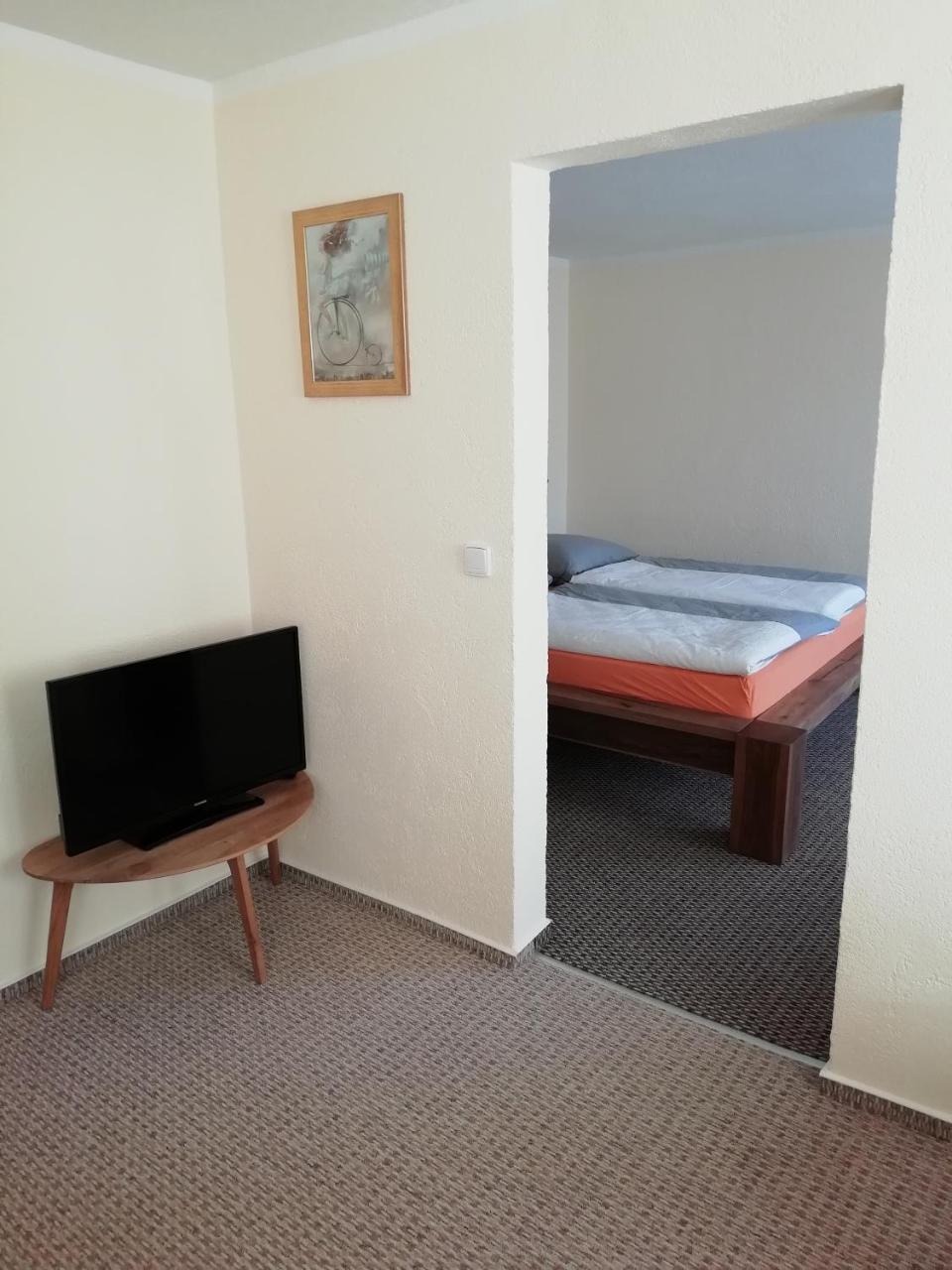 Large Twin Room
