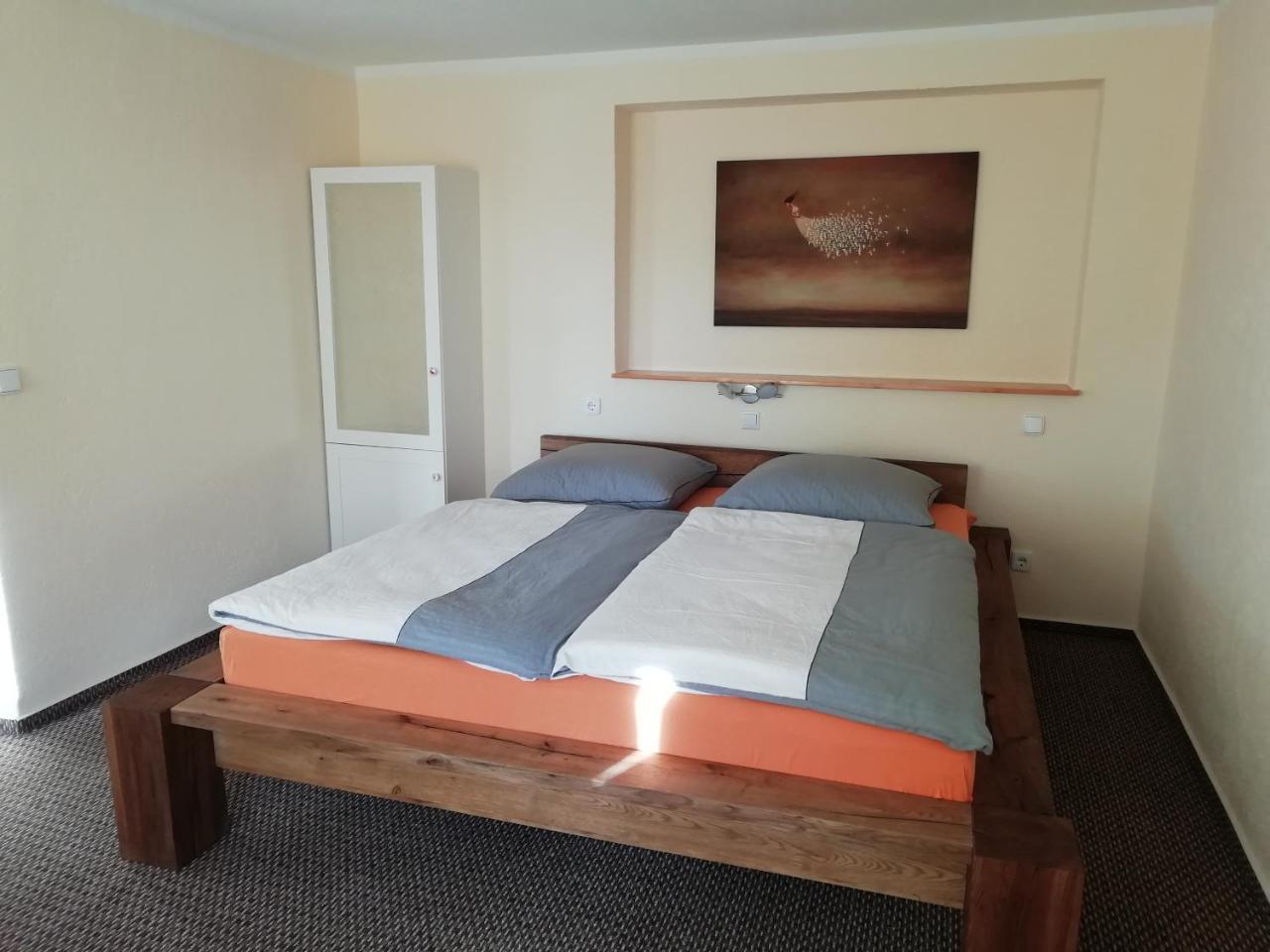 Large Twin Room