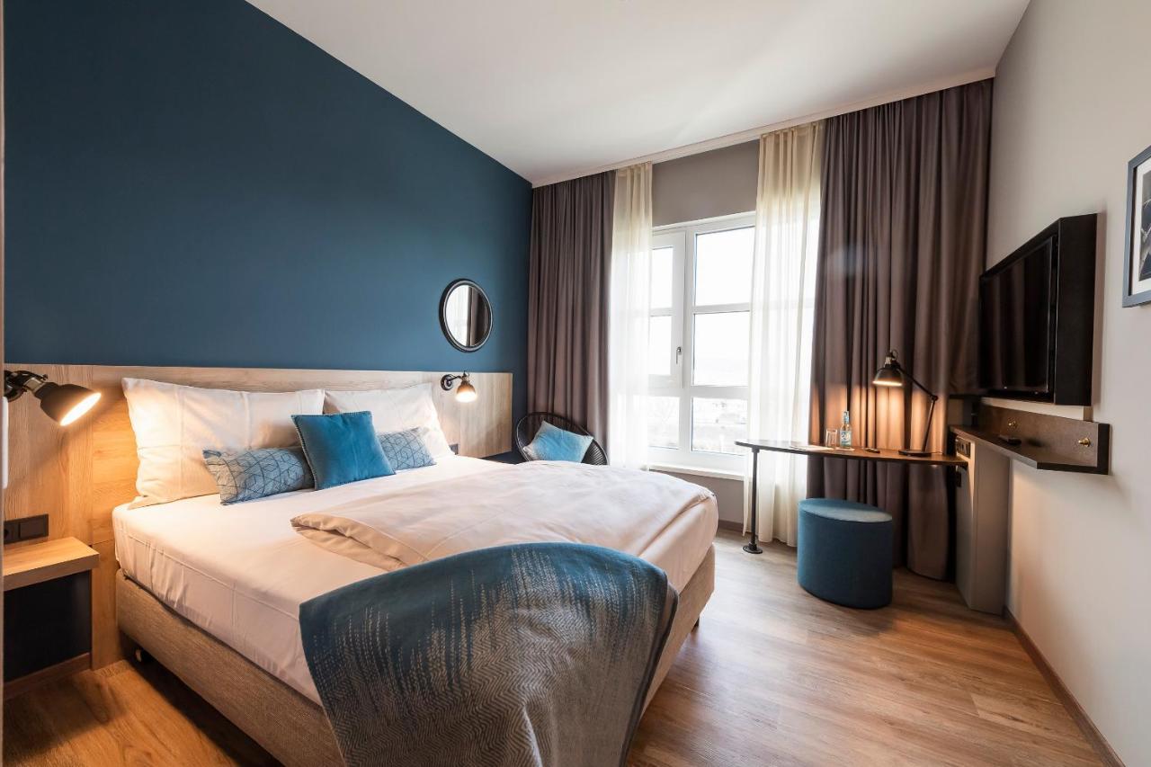 Standard Room,762683161:JPEG