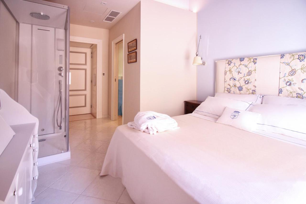 Superior Double Room,762759268:JPEG