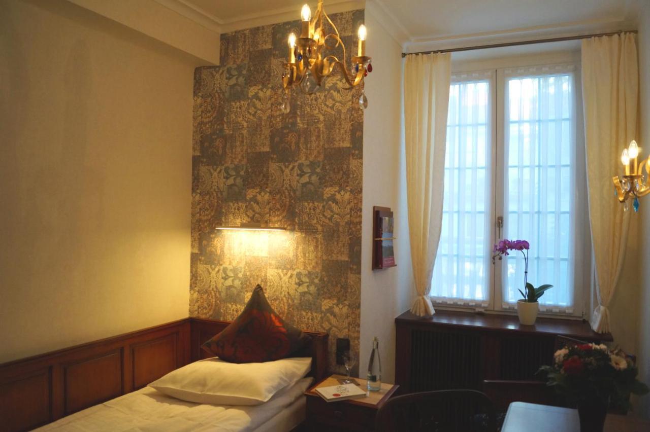 Economy Single Room 7m2 House Schusterstrasse
