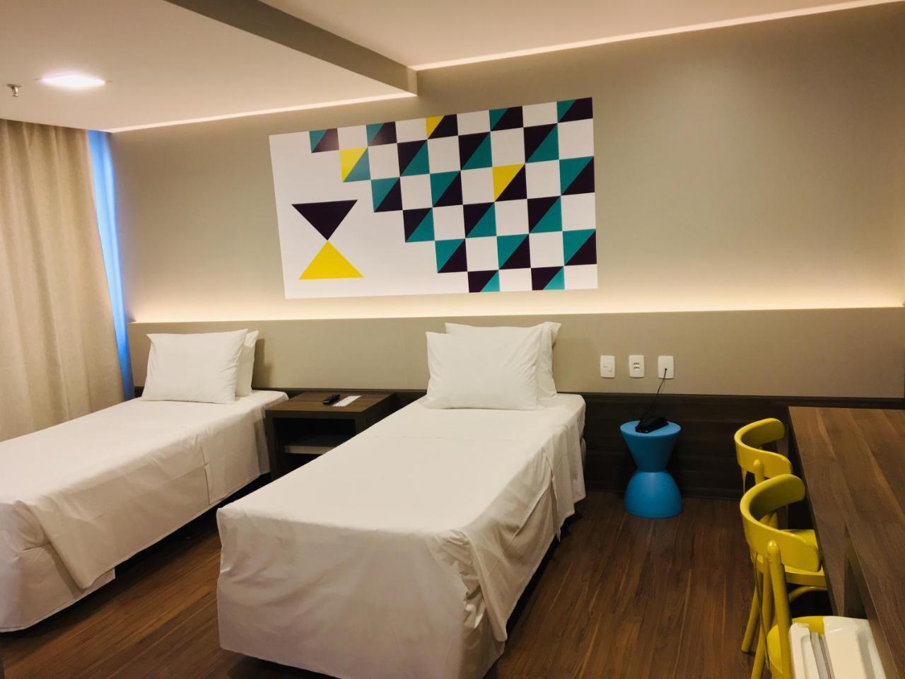 Standard Twin Room,762876583:JPEG