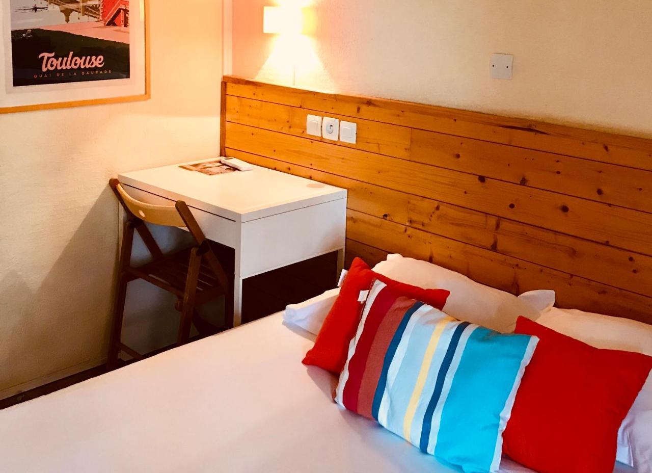 Double Room,763224841:JPEG