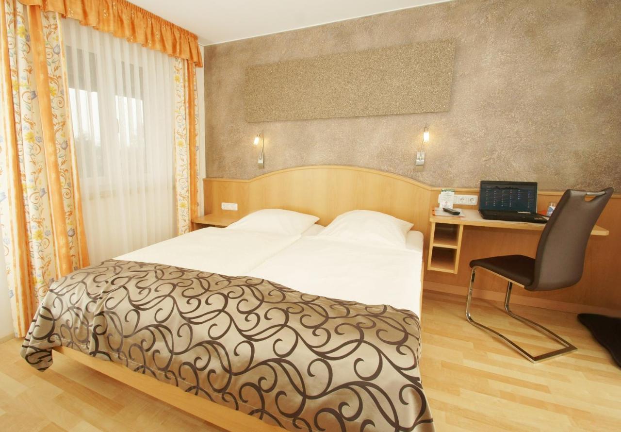 Double Room,764041615:JPEG