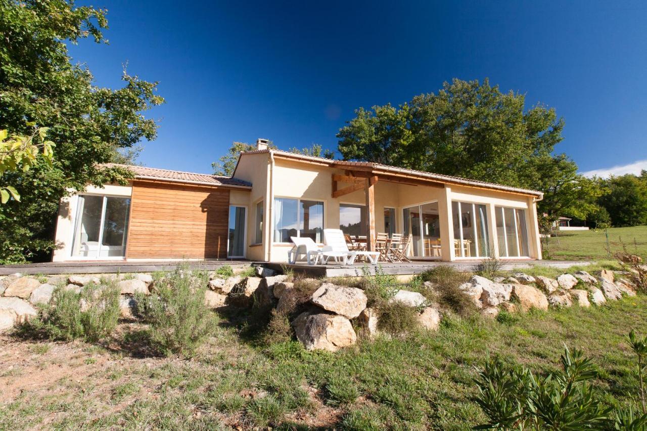 Villa Deluxe