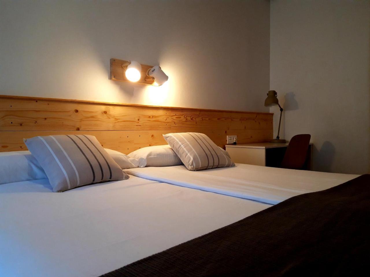Economy Double Room,784040103:JPEG