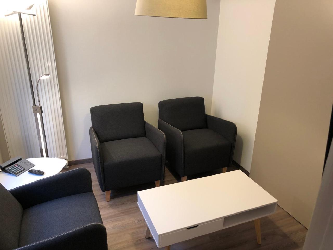 Deluxe Triple Room,765788371:JPEG
