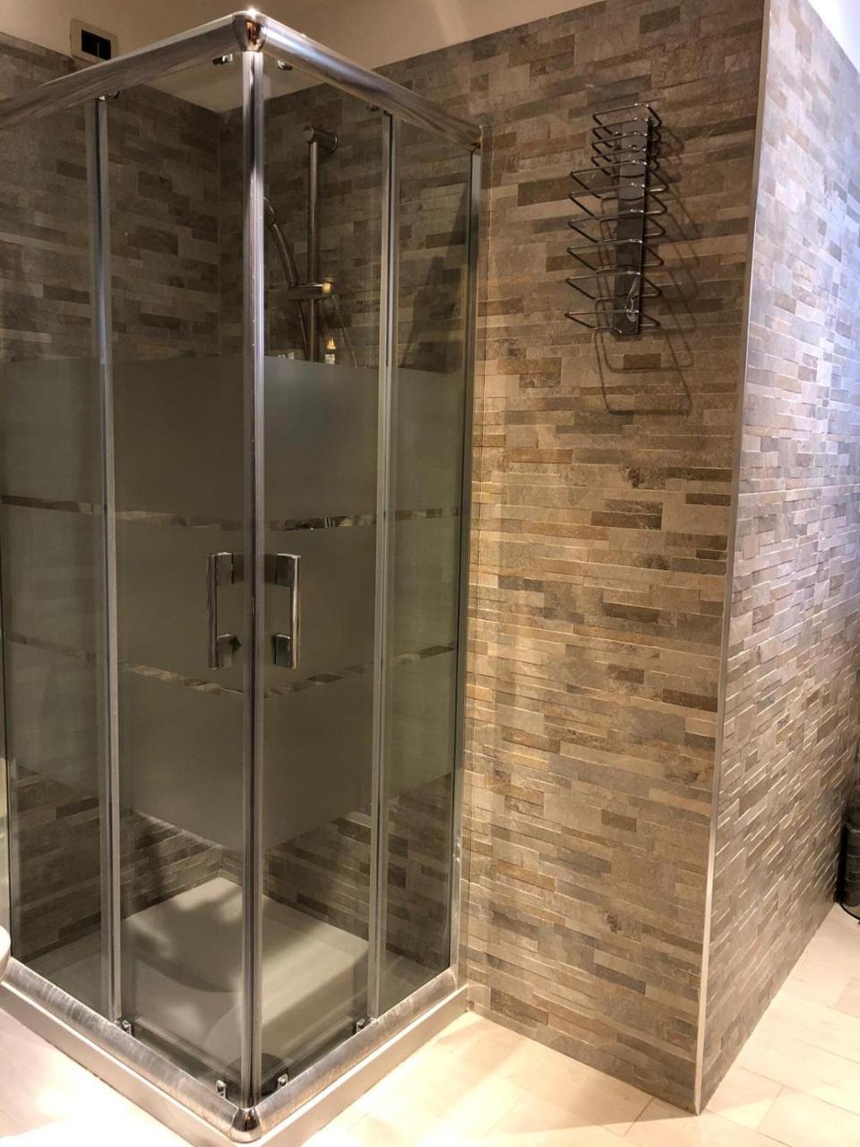 Basic Triple Room