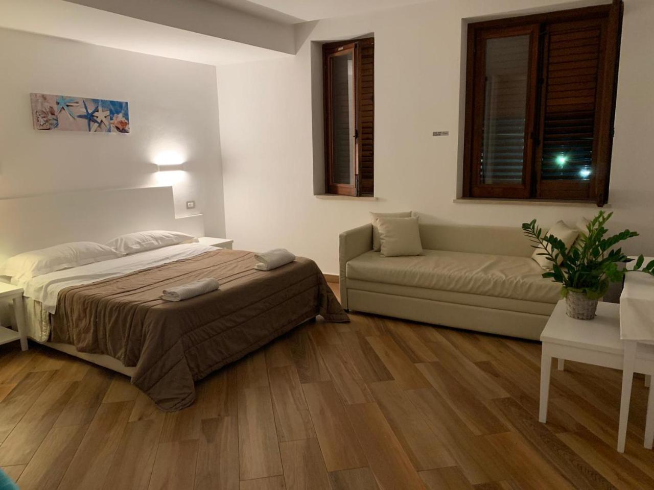 Triple Room,1545191635:JPEG