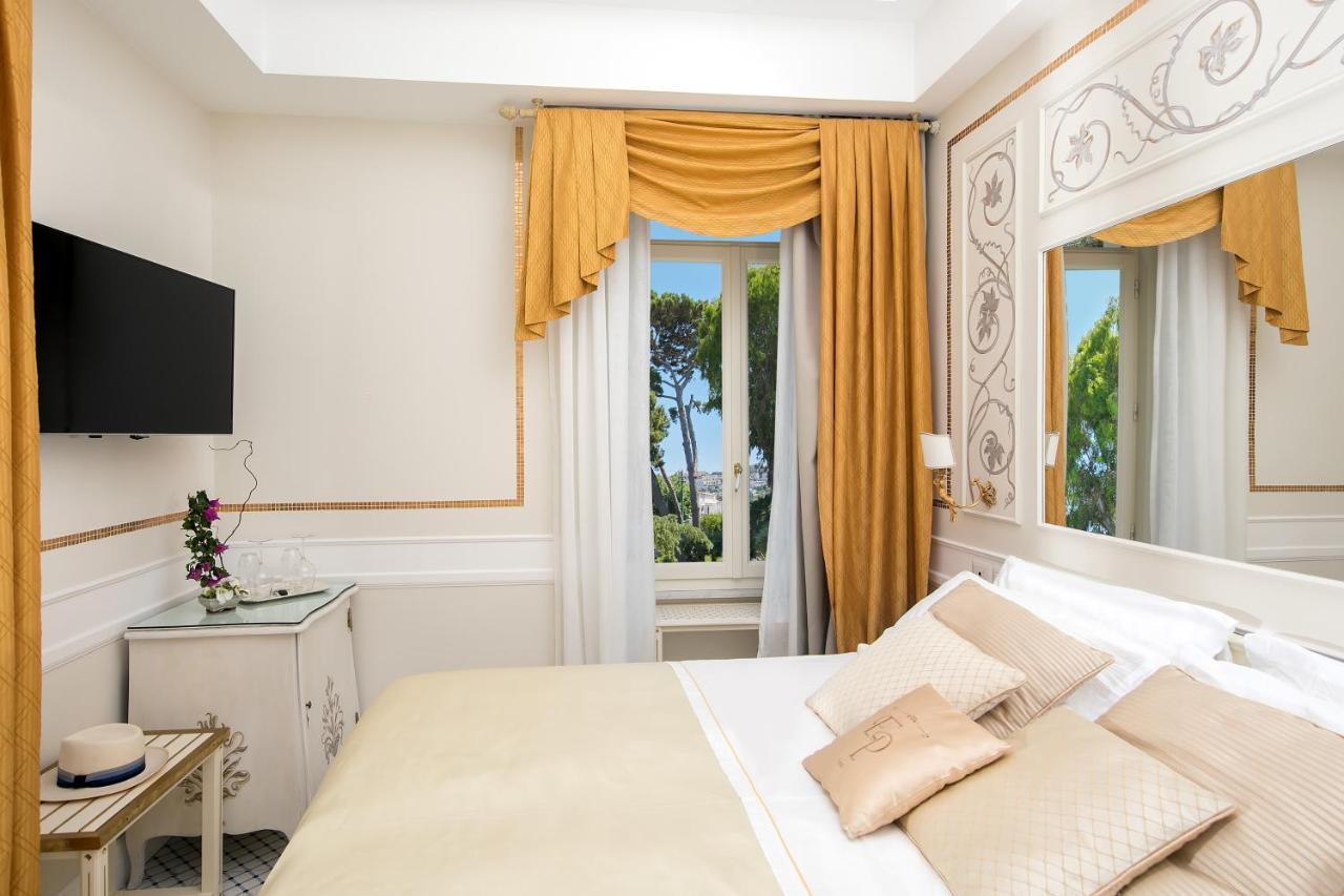Executive Double or Twin Room Terrace