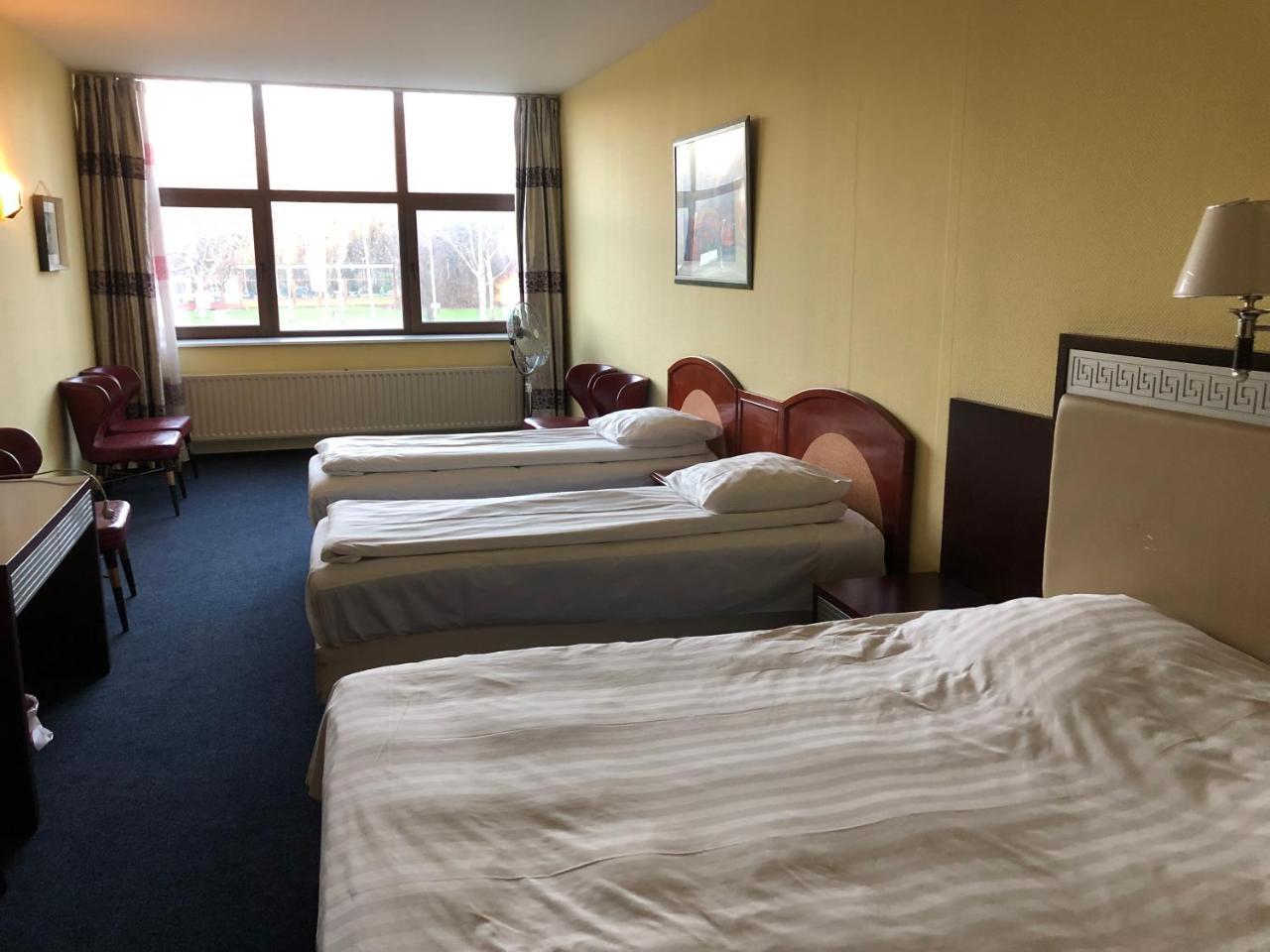 Quadruple Room,1651729657:JPEG