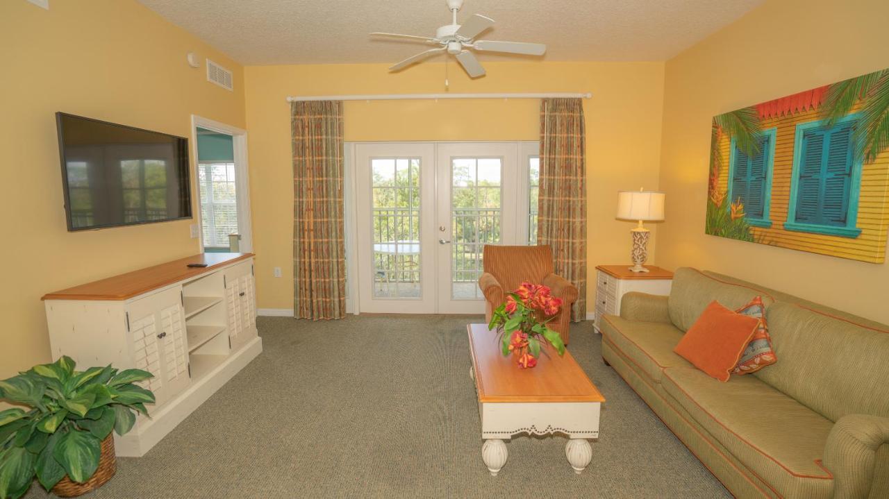 Two-Bedroom Condo Sofa Bed Full Kitchen