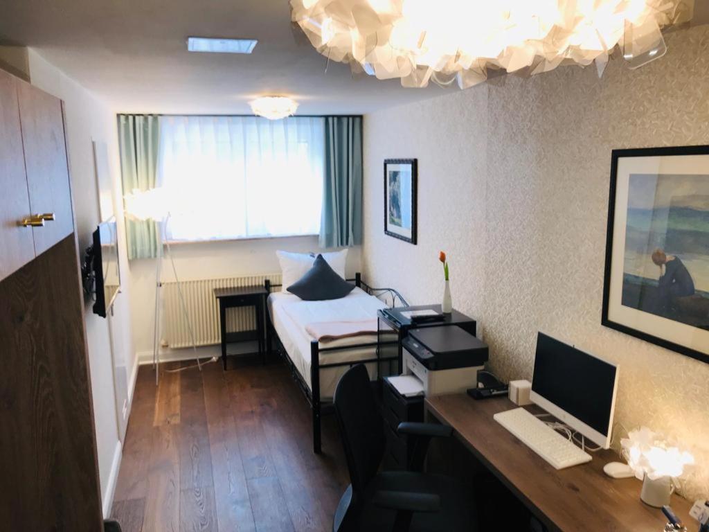 Economy Single Room,1574872562:JPEG