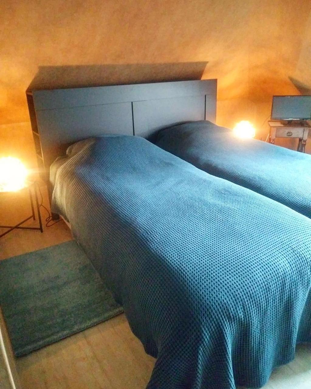 Small Twin Room
