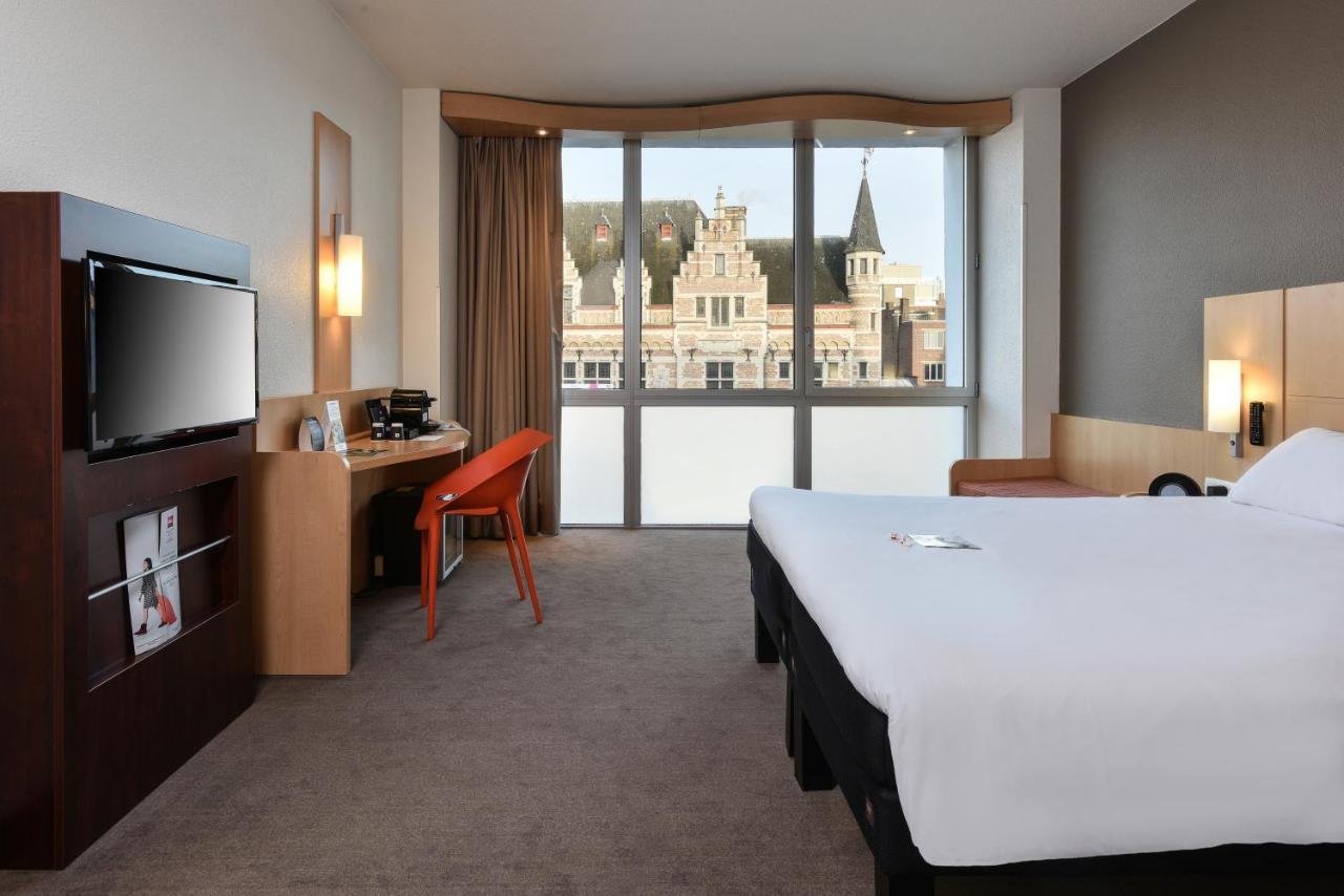 Premium Queen Room City View