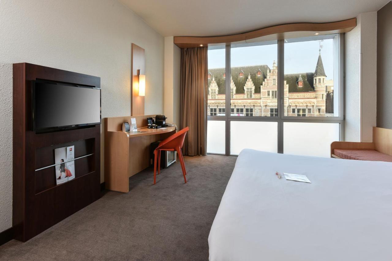 Premium Queen Room City View