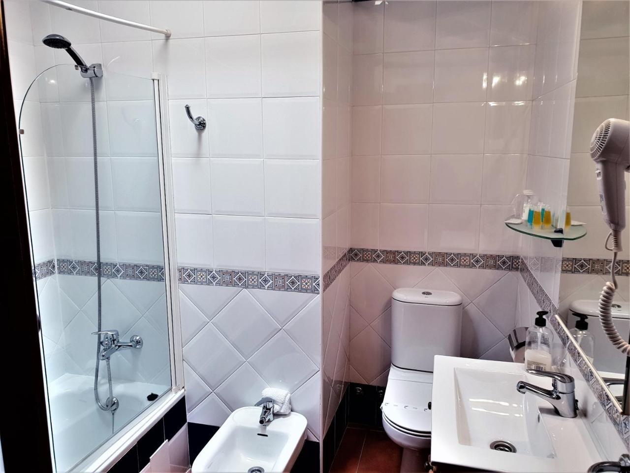 Superior Double or Twin Room Sea View