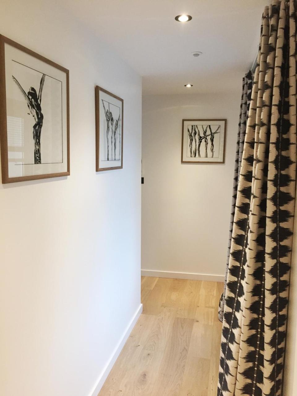 Single Room,768963484:JPEG