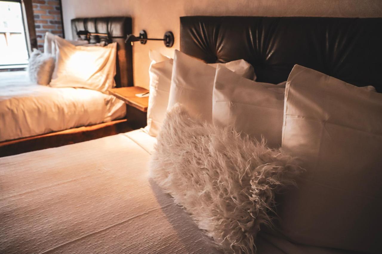 Standard Queen Room Two Queen Beds