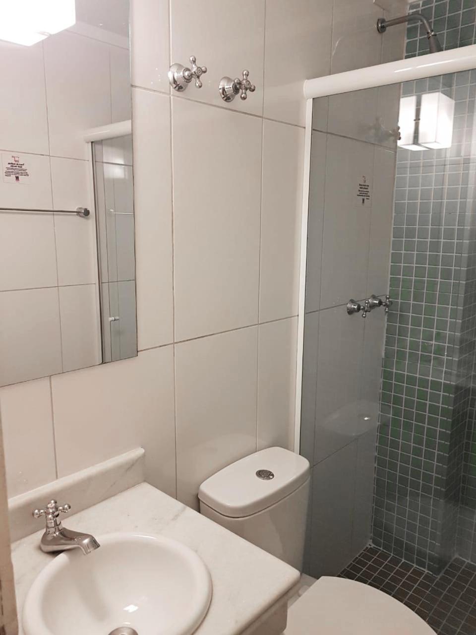 Standard Twin Room,974888410:JPEG