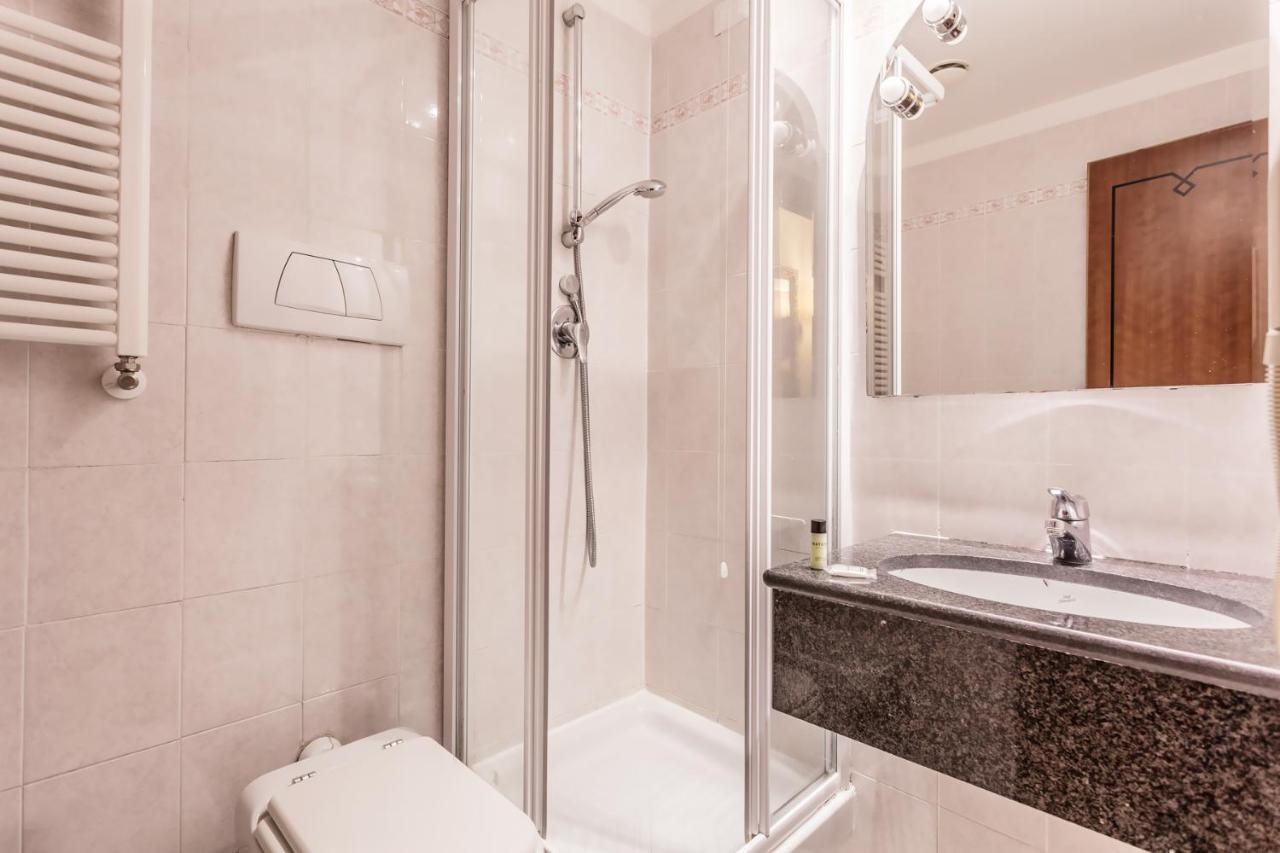 Economy Double or Twin Room