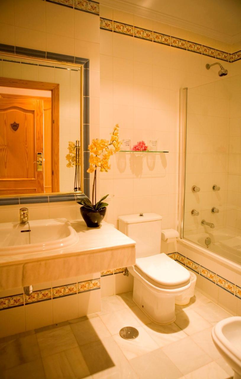 Junior Suite,65775211:JPEG