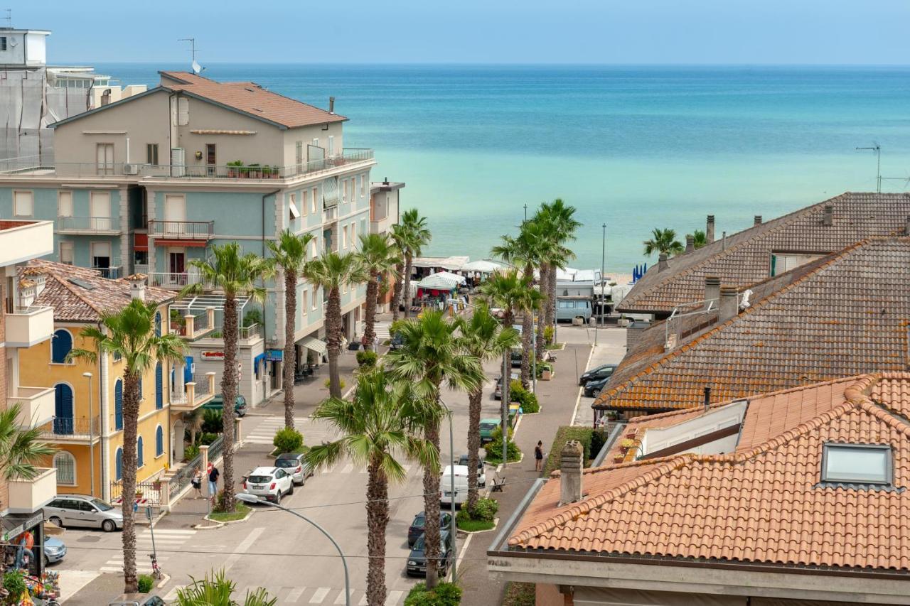 Triple Room Sea View