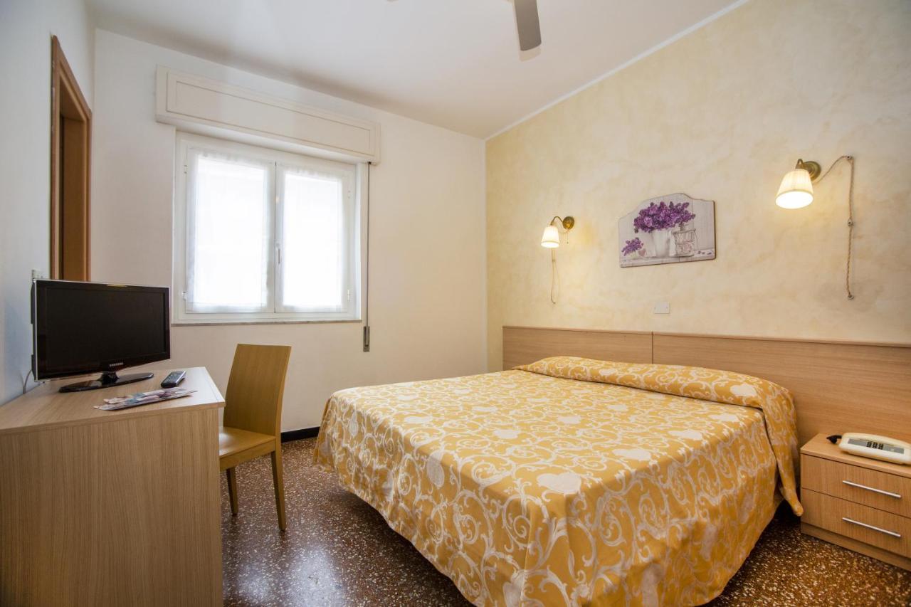 Budget Double Room,1196653888:JPEG