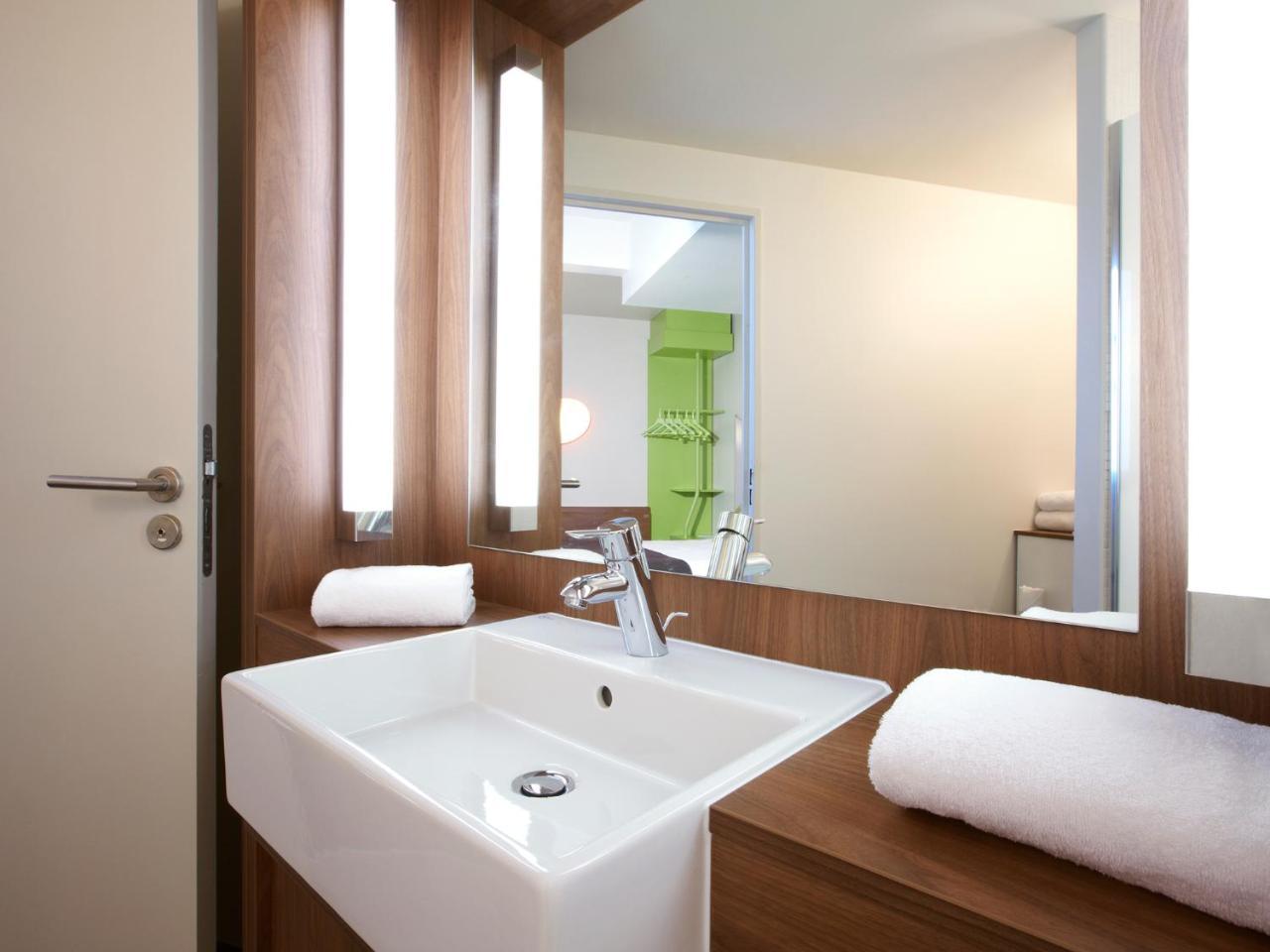 Standard Twin Room,852058145:JPEG