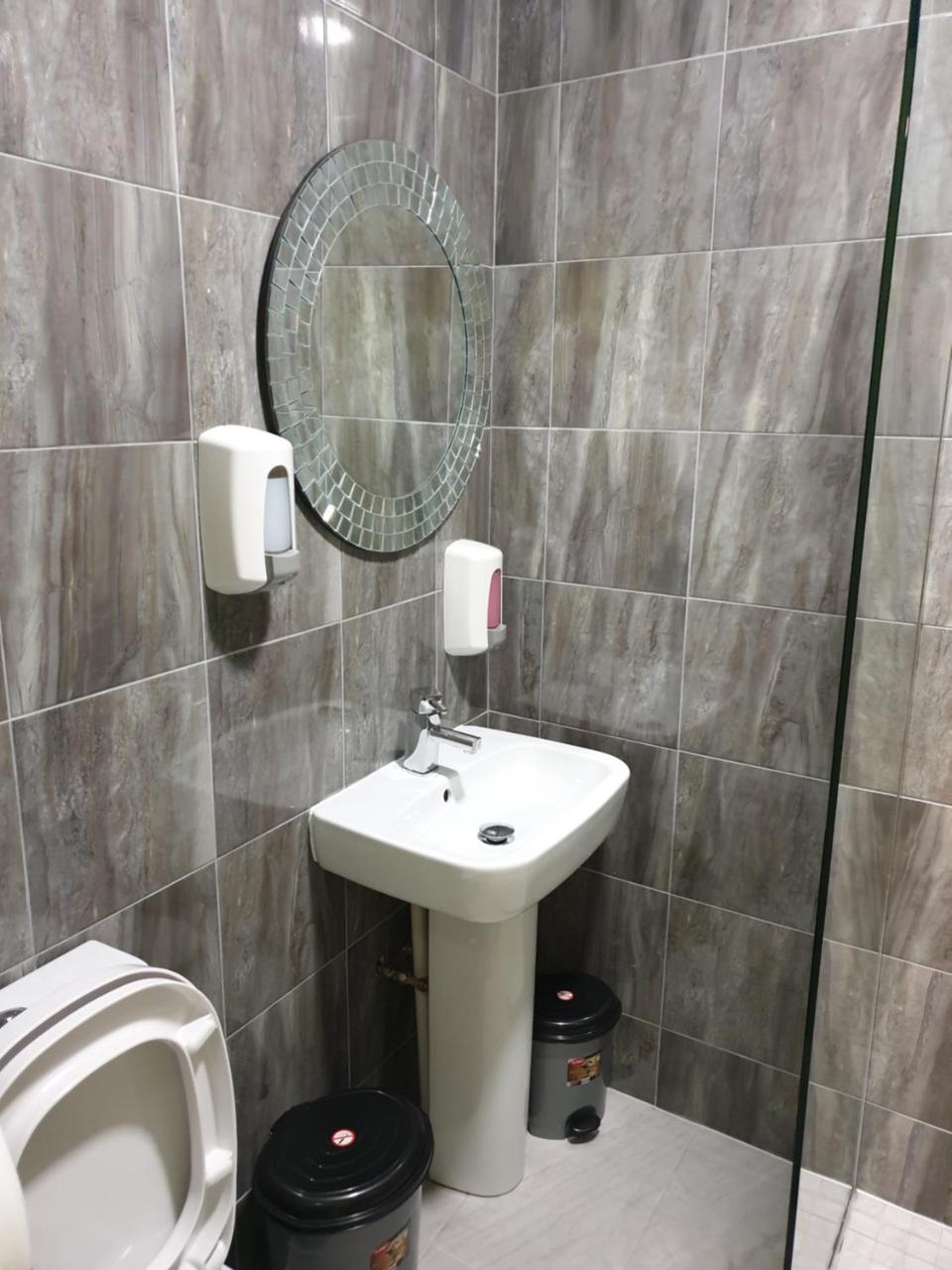 Bed in 16 - Bed Mixed Dormitory Room,922548436:JPEG