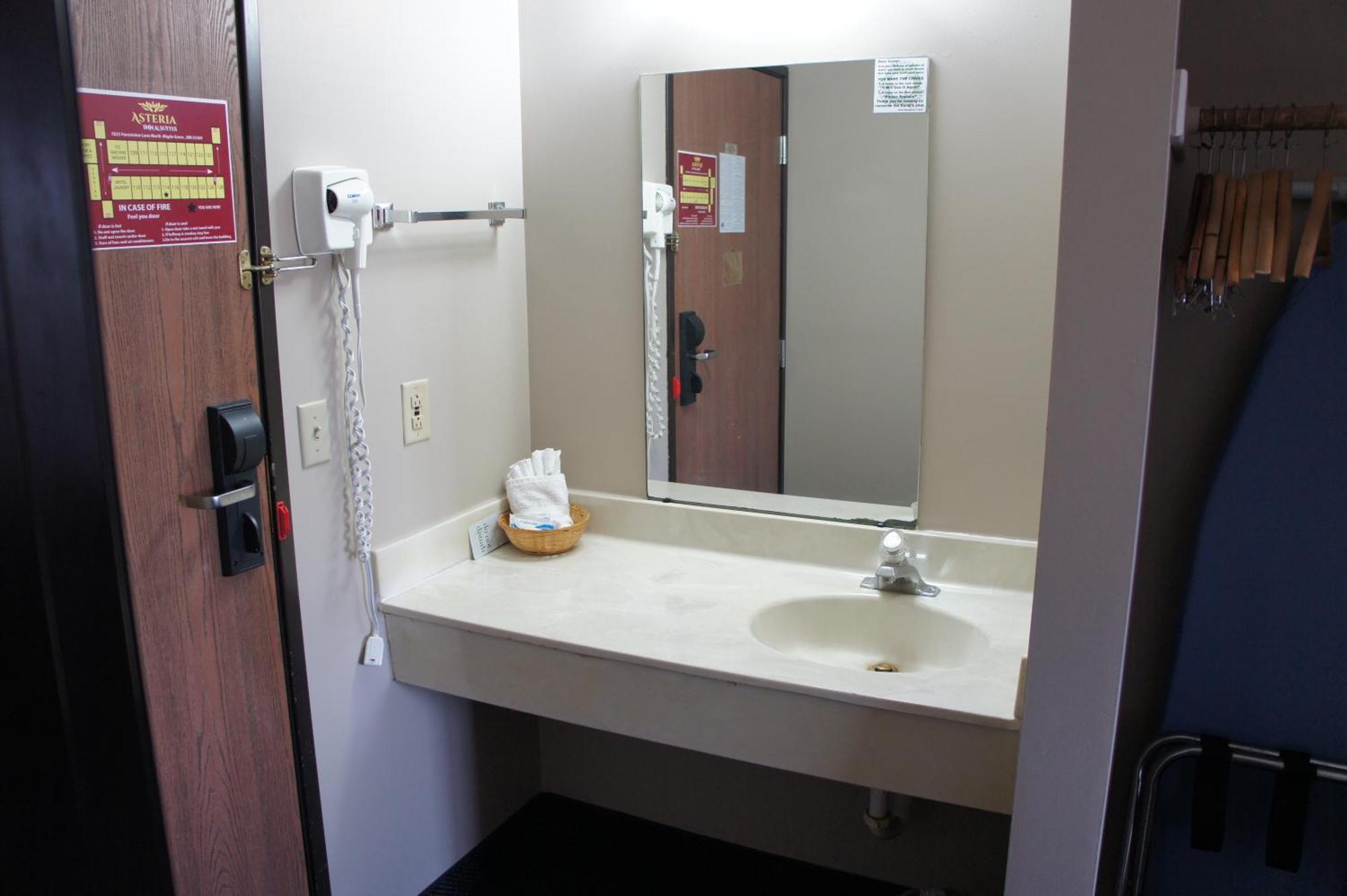 Double Room Two Double Beds Non-Smoking