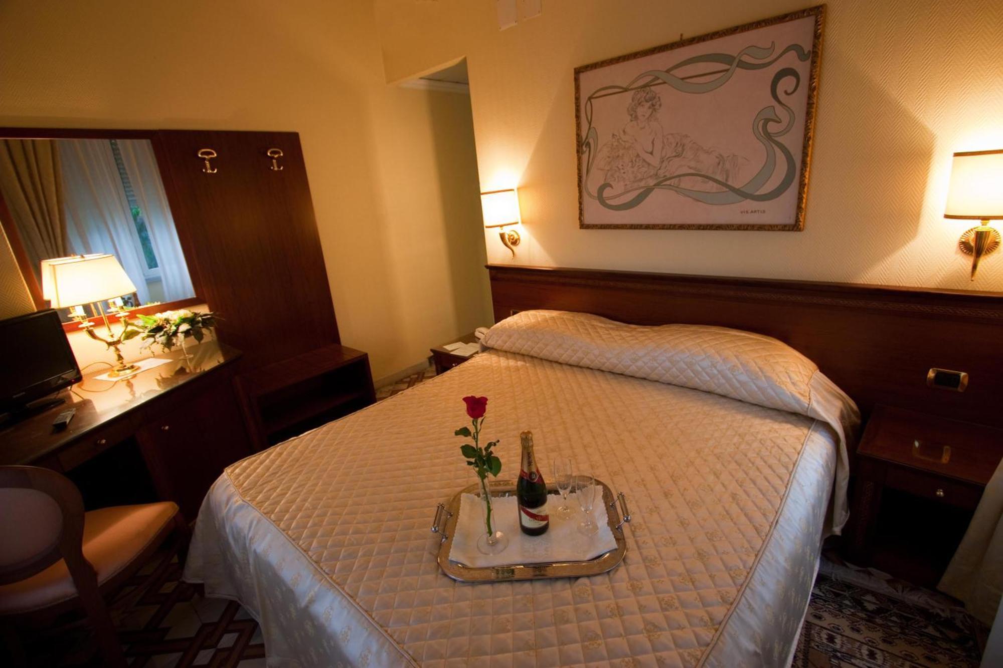 Comfort Double or Twin Room