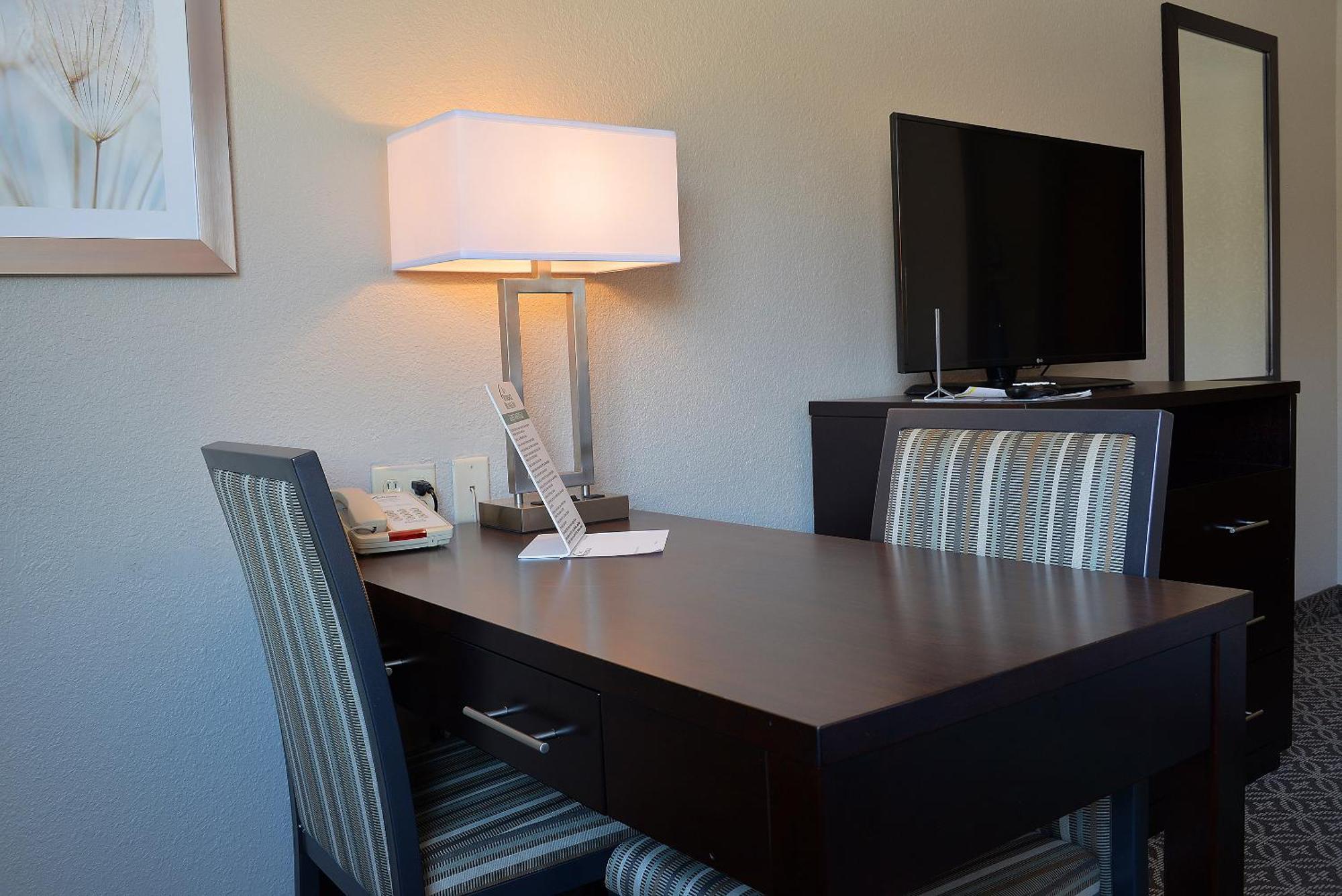 Superior King Room