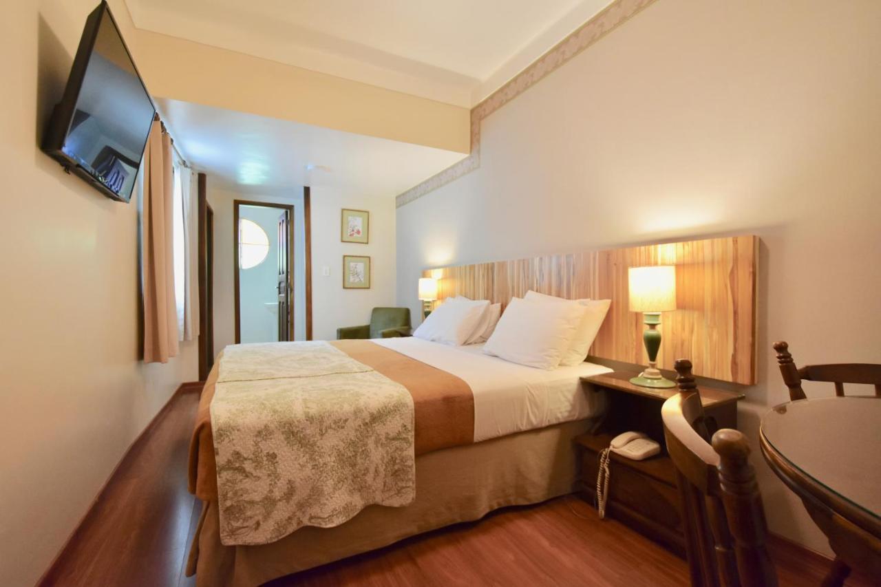 Quarto Executivo Com Ar